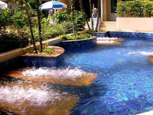 The Corner Apartment Patong Bagian luar foto
