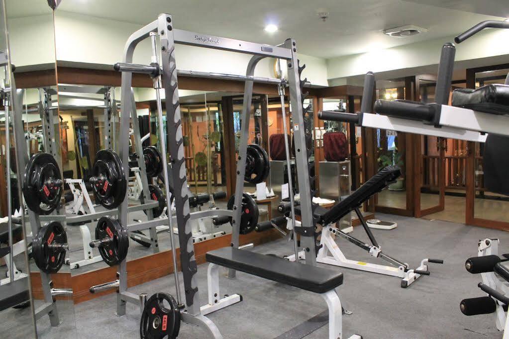 The Corner Apartment Patong Bagian luar foto